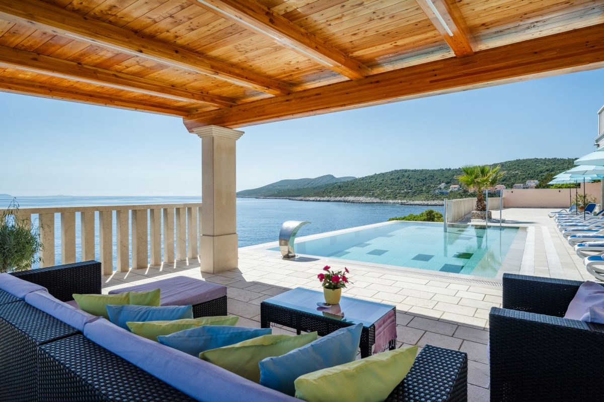 villa sofia korcula zavalatica pool 21 1200x800